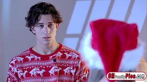 Surprising sloppy blowjob from the bag for big dick santa by petite teen Serena Hill