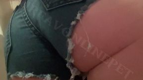 Petite emo Nerd with oral Fixation lets loose and goes Bunny mode