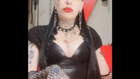 Goth Goddess leading worship to the perfect ass (English subtitle)