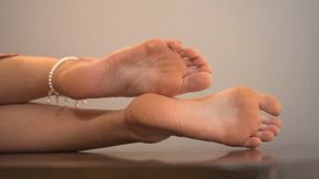 2 Clips - Amazing Feet Of Stella - MIX - HD 2560x1440