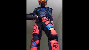 MOTOCROSS GEAR MASTURBATION