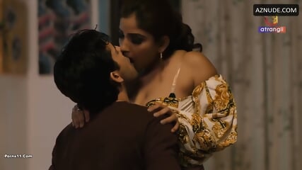 Aunty sex with stranger
