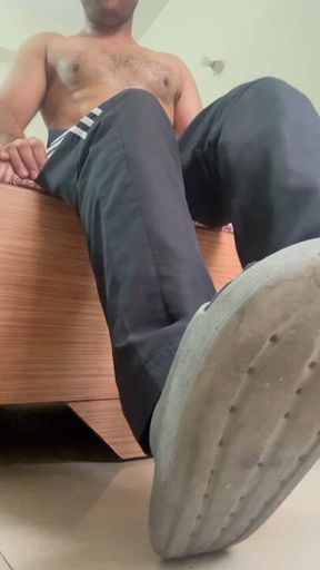 Sniff my sweaty feet after a workout ….Findom paypig cashmaster alphamaster footdom footfetish cuck