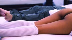 The neighbor&#039;s daughter and her mother&#039;s physiotherapist go to the apartment to fuck.