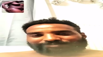 Fekadu teklay vivant en Belgique  est devenu un acteur king de porno voici mon numro +32 465 94 16 85
