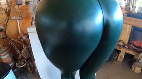 tight green leather pants cameltoe – blowjob & doggy with cum on my fur coat & downjacket