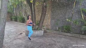 KISSES MILF VS TEEN - VOL #279 - MILF VIVIANE MUNIZ (40 years old) vs TEEN AYSHA (18 years old) - NEW MF NOV 2025 - CLIP 01