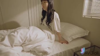 Sunny Fucks Her Noisy Roommate