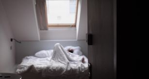 I caught a friend masturbating in my hostel room