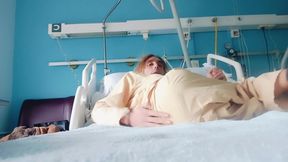 Boy in Hospital Opens His Ass Eats Semen