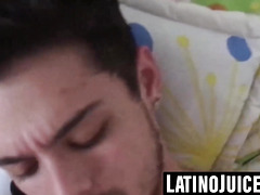 Hot Maximiliano explodes cum while getting his ass rimmed