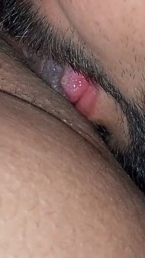 Desi Indian Bhabhi deliberately took off her clothes in front of the bra seller   Clip 1