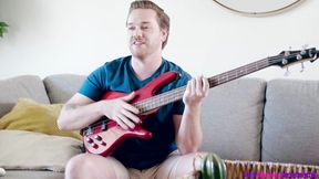 ”Guitar Master's Grand Salami Enters Tight Step Sister”