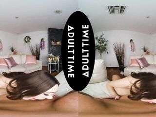 UP CLOSE VR - Sexy Ella Reese Takes YOU On A Bewitching, Steamy And Naughty Adventure In POV