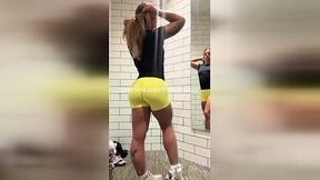 Stepdaughter's tight ass takes daddy's cock