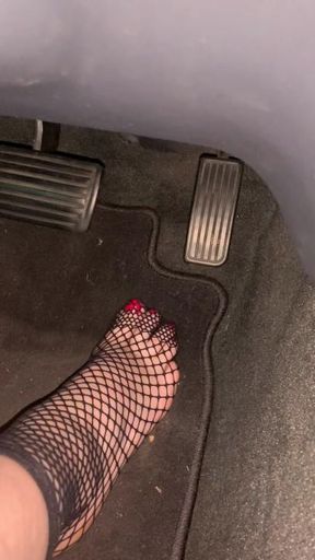 Sexy Pedal Pumping with CountDown at the end.