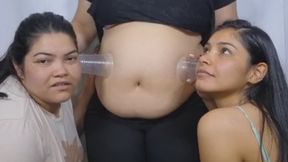 La gorda y la flaca escuchan mis ruidos estomacales