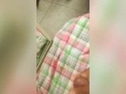 Gemidos latino caliente me ordeño toda la leche