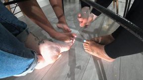 Feast on Feet: The Family Gathering Ft Myablue, QueenJssoles, Feetbychan, Katiedoesfeet and Sabdoesfeet