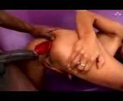 Asiatisk slampa blir analt knullad