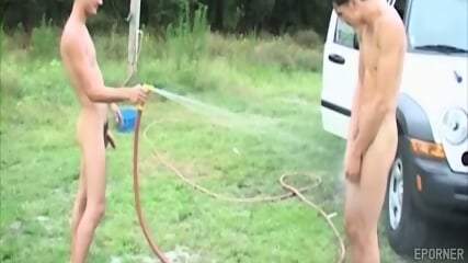 Car Wash Turns Them On
