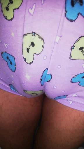 Huge Cameltoe