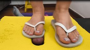 Cock Crush Running & Dancing with Havaianas – Non-Stop Until The End
