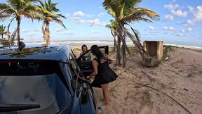 binho ted levou nos duas para praia em aracaju e meteu o ferro no rabo da novinha - mily fire