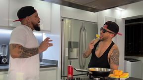 gymbro me invita a su casa y terminamos comiendonos