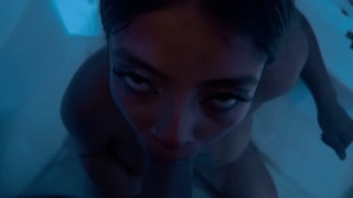 Rsellamb: Colombiana I cum on my tits and my mouth in the tub: luu_Sell