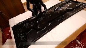 Latex Vacbed Blowjob