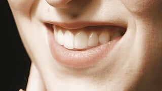 Emylia Argan-Checkmate