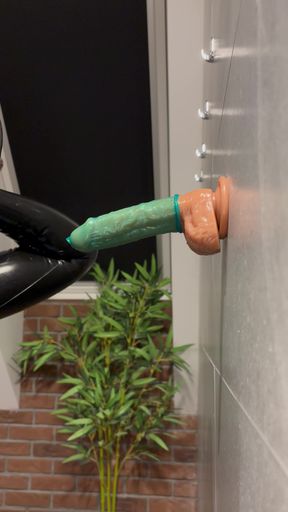 Blowjob training in latex