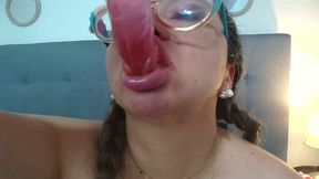 Leyla Smith Private Show
