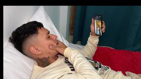 I Fuck A Fan In His Dreams And I Fulfill His Christmas Fantasy