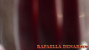 massagem na beira da piscina com oleo - rafaella denardin - binho ted