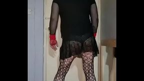 as a crossdressing sissy and you give me the chance i will please you how ever you want
