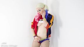 Futa Harley Quinn strokes her cock
