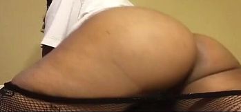 OFFICIAL Pussy Flash Twerk - Watch Her Shake That Ass