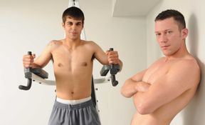 Spicy gym session makes hot lads fuck like crazy