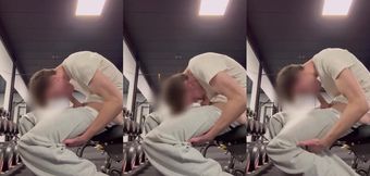 Blond Twink Gym Selfsuck