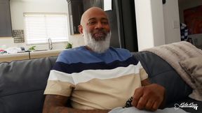 Queen of the Lounge Episode 2