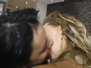 I kissed a Girl! It Was Sexy - two Naughty Thrall Angels