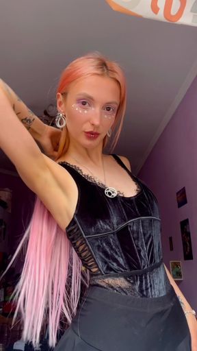 Aurelia Sin's OnlyFans Debut