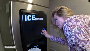 hotel encounter at the ice machine leads to steamy dreamy stranger sex RYAN CONNER and WILL TILE