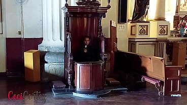 Sor Raymunda - Religiosa confieza sus sueños humedos y cae en pecado con sacerdote
