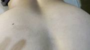 ¿Por qué me provocas? Sé que tienes una vagina estrecha, pero no voy a ser brusco contigo.