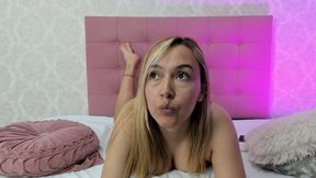 Daphne Beaumont Private Show