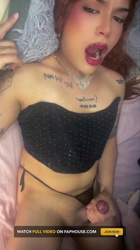 Big Cumshot Latina Trans Giirl