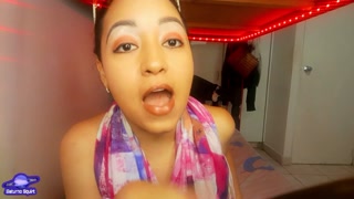 JOI Latina babe explains how to put a condom with her mouth and how to give a delicious blowjob 👅👅